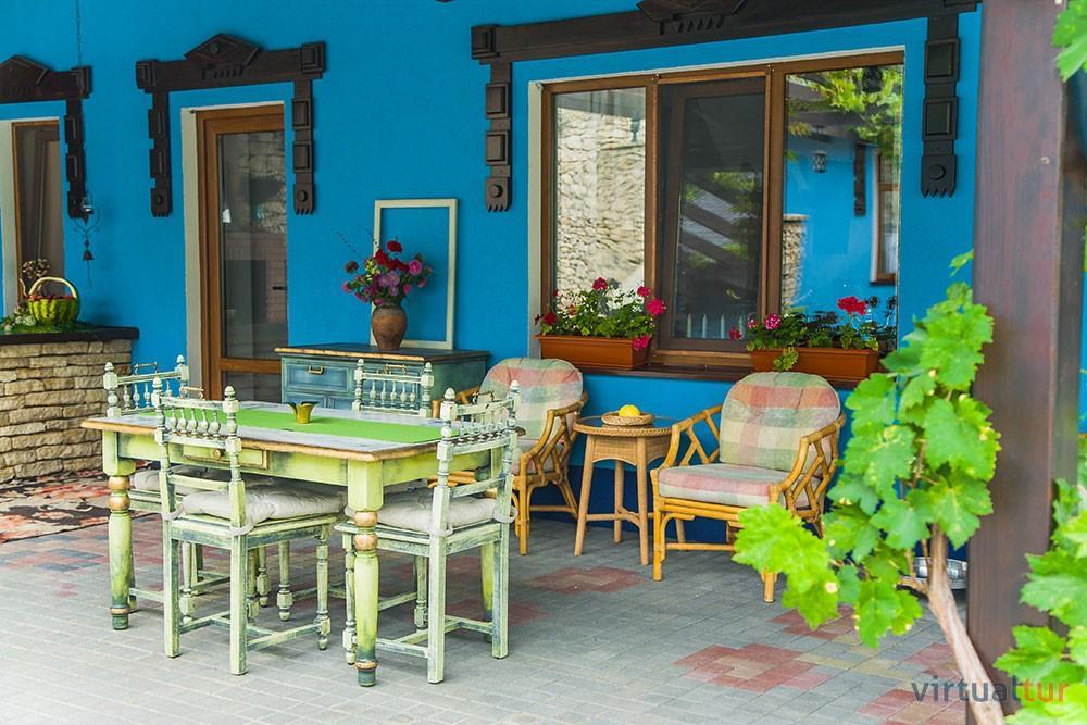 Resedinta Rotundu Bed & Breakfast Butuceny Exterior photo